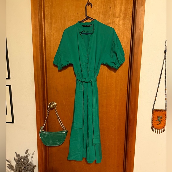 Zara Kelly Green Midi Dress & Matching Animal Skin Bag With Metal Chain Set NWOT - Picture 7 of 15